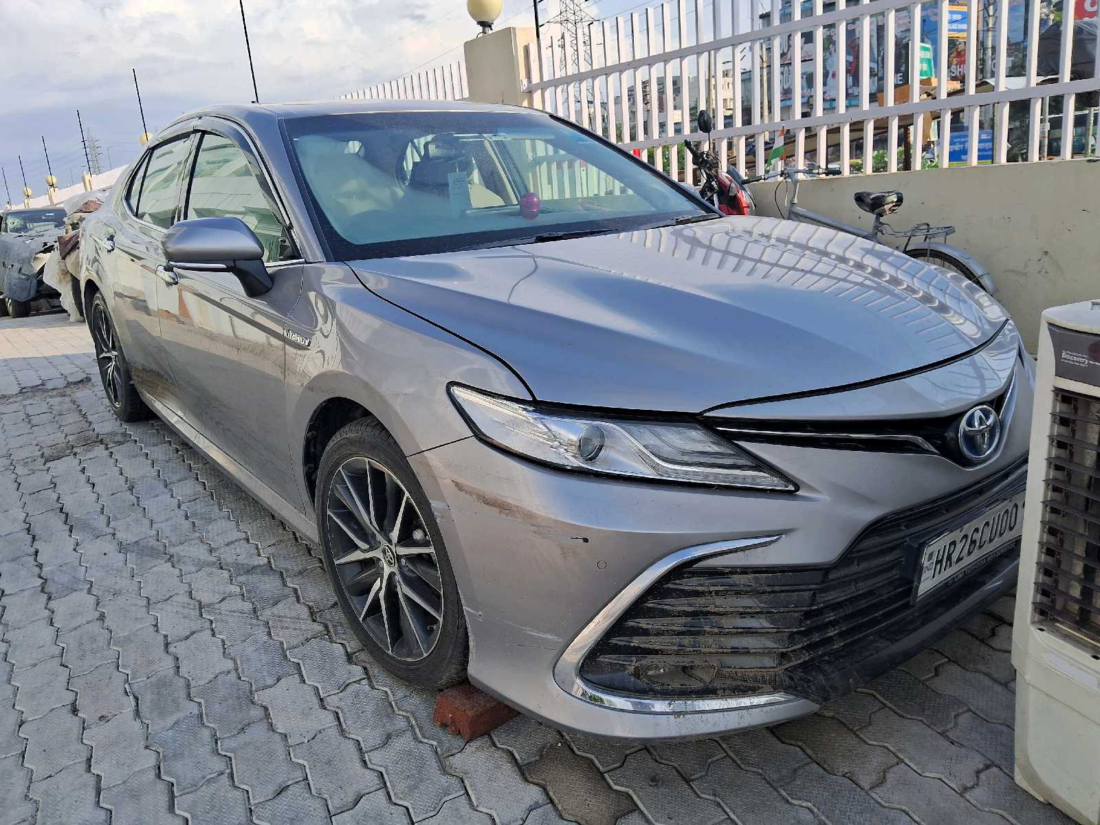 TOYOTA  CAMRY HYBRID